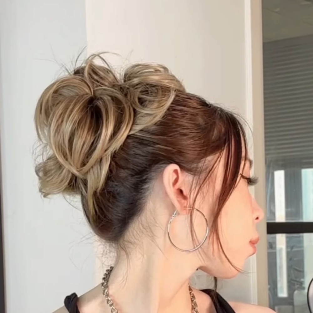 Highlights Pony Tail Synthetic - Picture 5 of 5